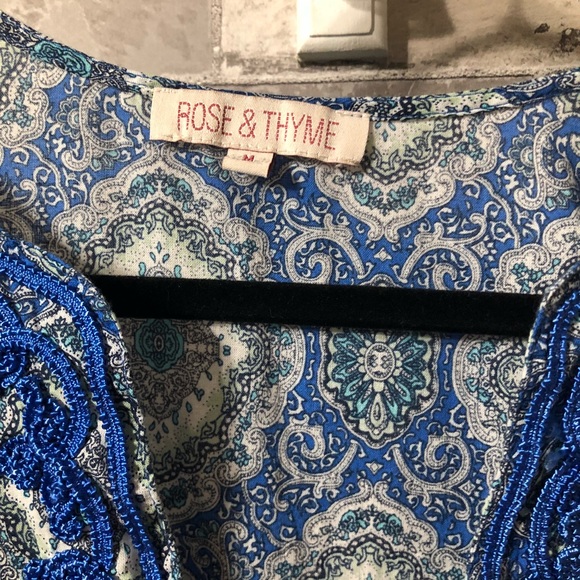 Pattern tunic - Picture 2 of 2